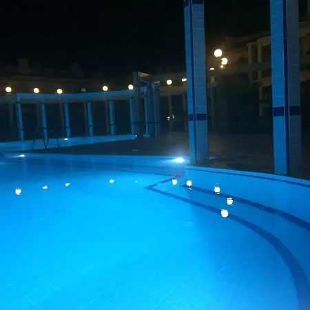 Vılla Rossa Villa